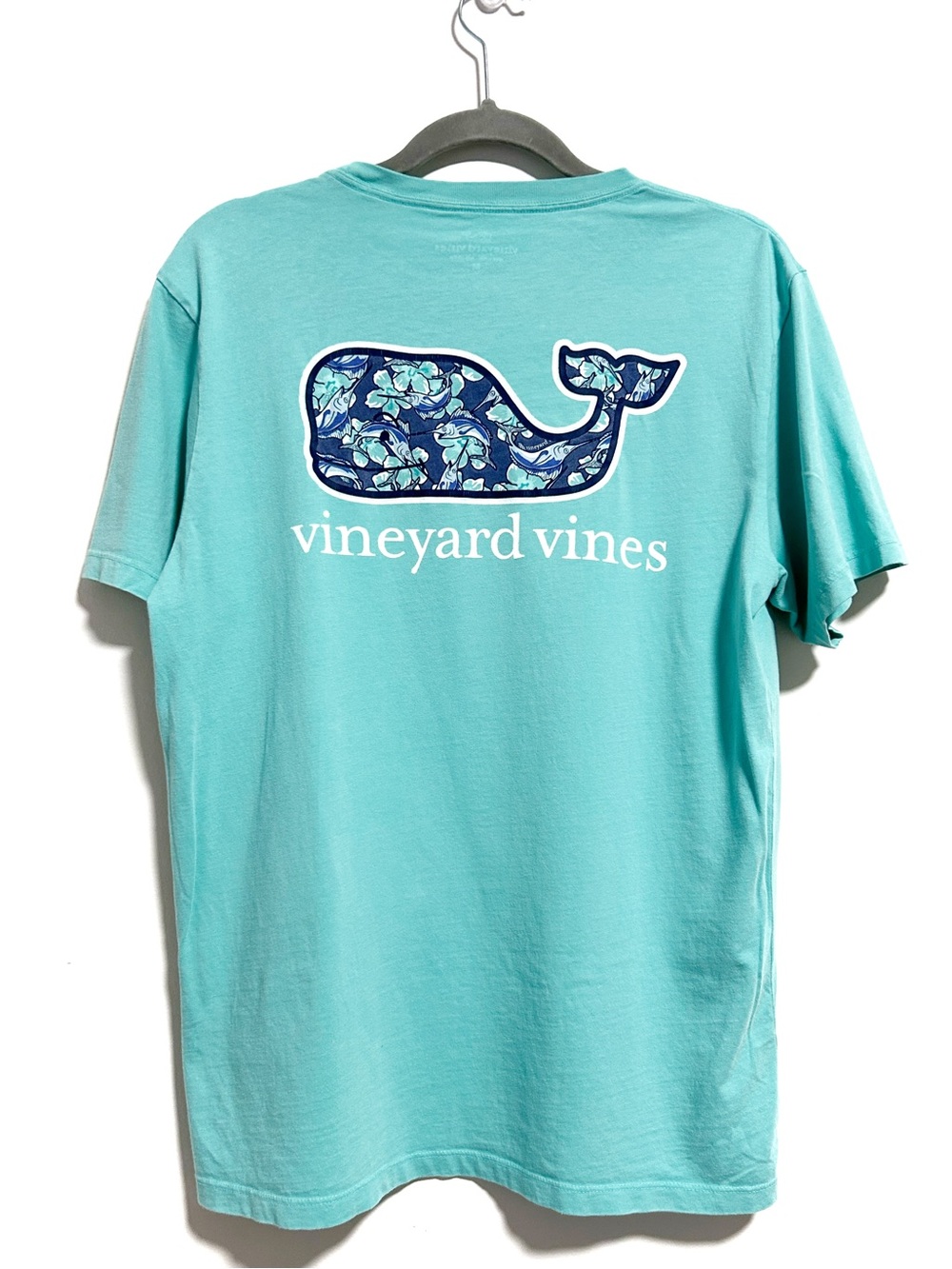 Vineyard Vines Short Sleeve T-shirt Pocket Tee Men’s Medium Fish Blue Turquoise
